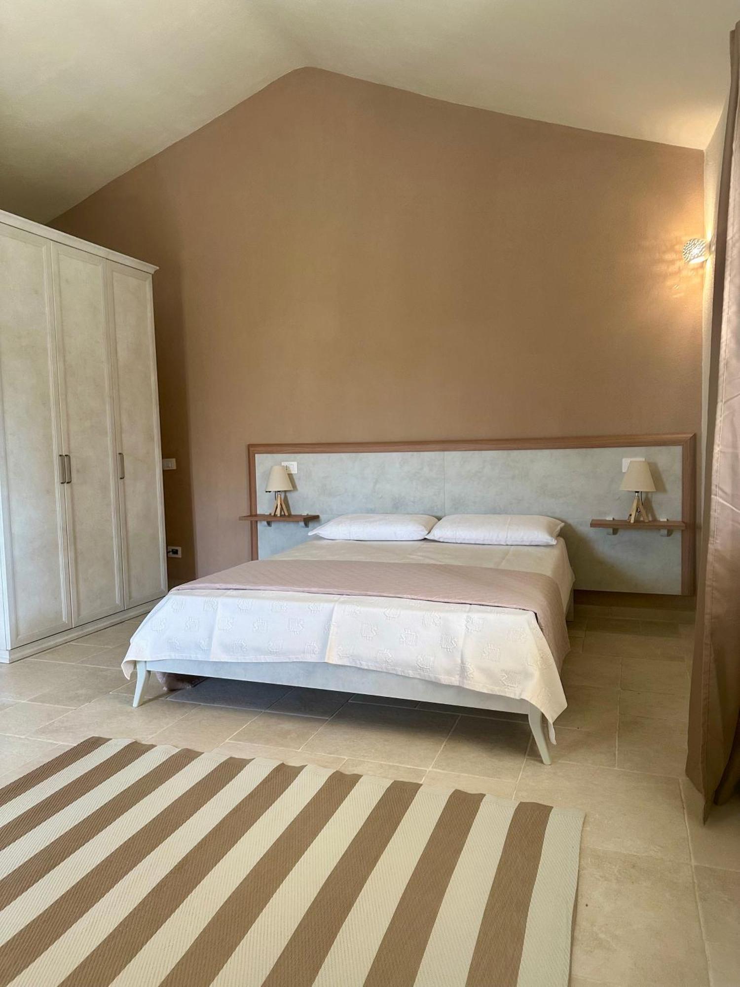 Ammentos Bed & Breakfast Palau Dış mekan fotoğraf