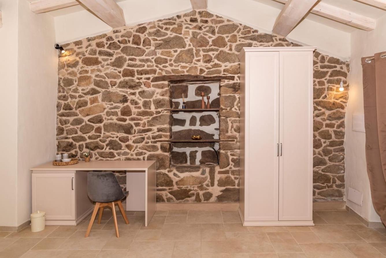 Ammentos Bed & Breakfast Palau Dış mekan fotoğraf
