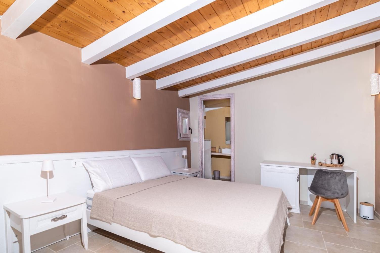 Ammentos Bed & Breakfast Palau Dış mekan fotoğraf